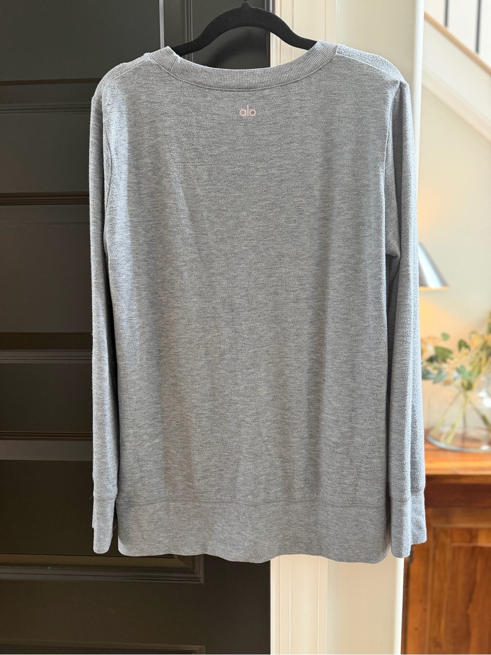 ALO pullover - Picture 2 of 2